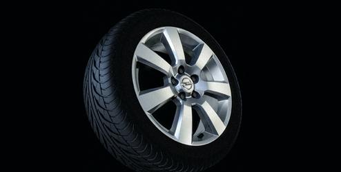 93322273 10 02 092 Kiváló minőségű könnyűfém keréktárcsa 7- Abroncsméret: 185/60 R 15 84T vagy 185/60 R 15 88H Kerékméret: 6J x 15 ofszet 43, 4-csavarral 13167293 10 02 138 Kiváló