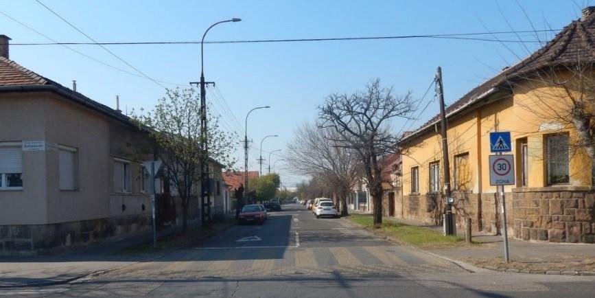 Fejlesztés célja Helyi mellékhálózat. 83.