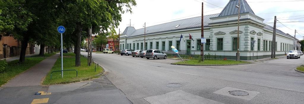 kerékpártámaszok olyan módon történő telepítését, hogy azok kényelmesen megközelíthetőek legyenek. 12. Bölcsőde (Fő út 33.