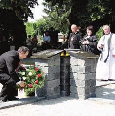 V diskusii sa poslankyňa Helena Bohátová poďakovala za nové lavičky pri kaplnke A. Bernoláka.