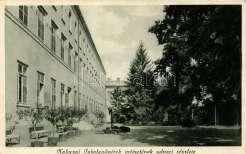 intézetének 1400 20616.