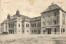 kastély.