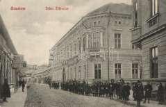 Komárom, Komá rno; Községi