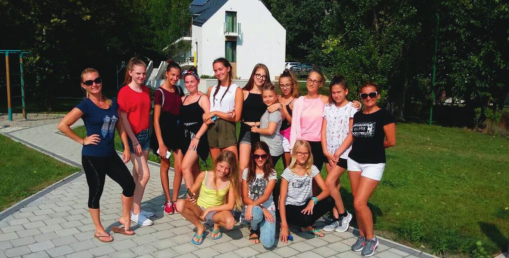mutatja be a Duna-parti állat-és növényvilágot.