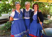 A lovas kocsis és traktoros felvonulás a fesztivál igazi, hagyományos látványossága volt idén is.