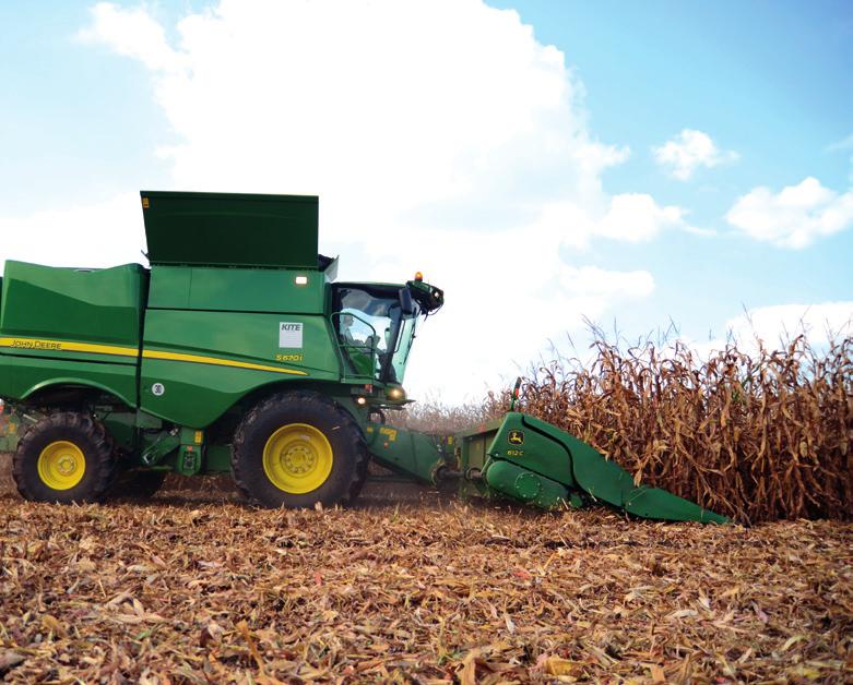 Betakarítás KUKORICA A kukoricabetakarítás elvégzésére az optimális időszak, érésidőtől függően, az ősz eleje - közepe, amikor a nappali és éjszakai hőmérséklet-különbségből adódó harmatképződés