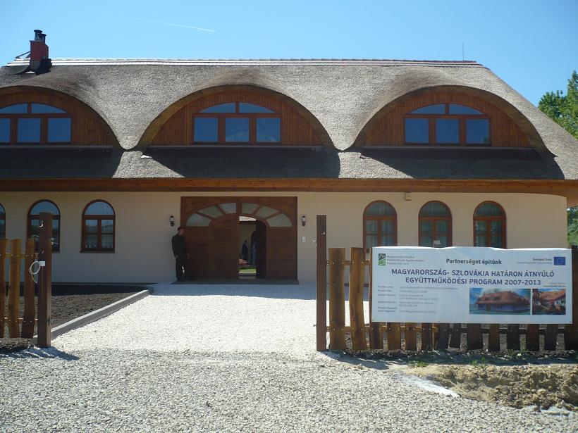 Špecifický cieľ: Posilnenie hospodárskej spolupráce v prihraničnom území Projektoví partneri: I Qool Nonprofit Kft (HU) Občianske združenie "MARIETTA" (SK) Rozpočet