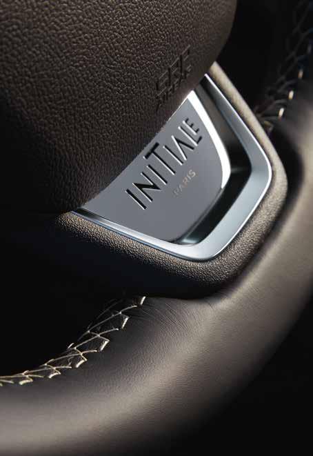 Új Renault CAPTUR INITIALE PARIS Stílusos városlakó Az Új Renault CAPTUR INITIALE PARIS verziója az utazás egészen új dimenzióiba kalauzolja önt.
