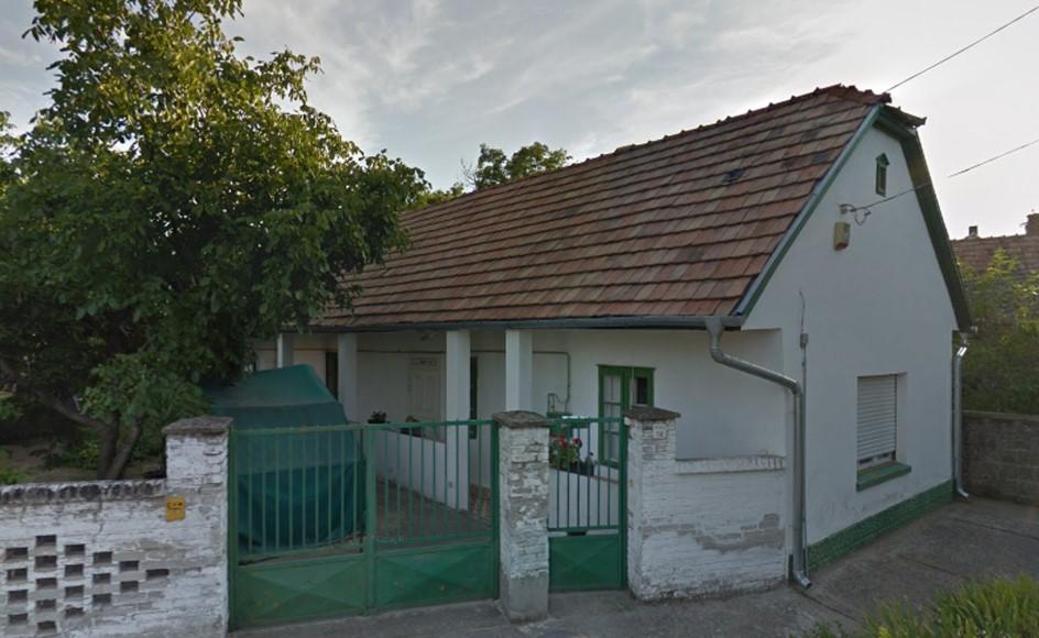 Petőfi utca 7. 13.