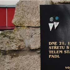 hostí z Nemecka tento príbeh so smutným koncom u pomníka padlého slobodníka Jozefa Ludasa, in memoriam, povýšeného a vyznamenaného medailou za statočnosť.