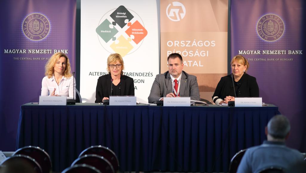 MAGYAR NEMZETI BANK A konferencia szünetében sajtótájékoztatóra is sor került, melyen Handó Tünde, az Országos Bírósági Hivatal elnöke, Windisch László, a Magyar Nemzeti Bank alelnöke, Keszthelyi