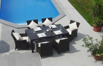 NIZZA 7 részes kerti bútor szett 6 szék 63*58*H89cm 1 asztal 160*90*H75cm Aluminum Polyrattan, fekete vagy fonat párnákkal, polieszter huzattal.