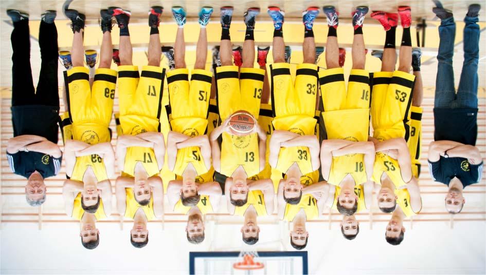 U17 leány csapat Hátsó sor (balról): Czövek Beáta, Kovács Daniella, Naszvetter Nóra, Mógor Edina, Farkas Eszter, Csejtei Anna; elsõ sor (balról):