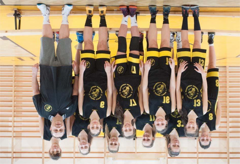 U17 leány csapat Hátsó sor (balról): Kuczik Lili, Püspöki Lotti, Hegedüs Gabriella, Szabó Boglárka, Hajdu Réka, Fabini Anna;