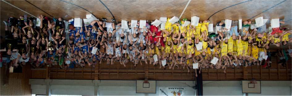 Kedves Darazsas Sportolók! Kedves Szülõk, Edzõk, Sportvezetõk! Tisztelt Sportbarátaim!