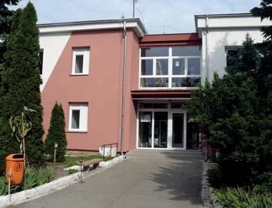 A Tököli Országos Büntetésvégrehajtási Intézetben a korszerűsítések előtt központi kazánházakban gőzkazánok üzemeltek, ahonnan távhővezetéken jutott el a hőenergia a felhasználási helyekre.