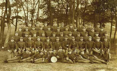 A területet még 1875-ben vásárolta meg az akkori Katonai Kincstár, és tíz évvel később már Barakk Tábor néven tartották nyilván.