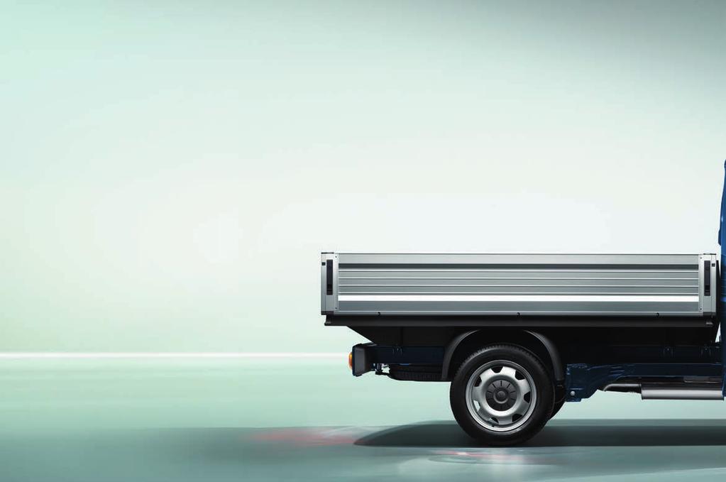 3 4 35 Az új Transporter Platós. 4 rakodófelület. 2 fülke. 2 tengelytáv. 4 üléskombináció.