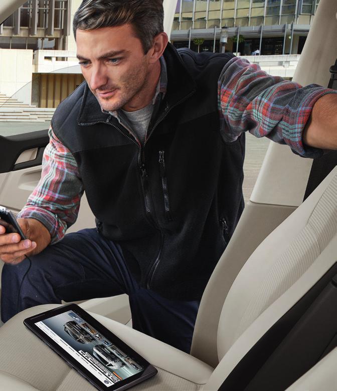 Munkahely, amely kapcsolatban áll a külvilággal. Az innovatív infotainmentrendszer. A legkorszerűbb technika jóvoltából az új Transporterben Ön útközben is kapcsolatban maradhat a külvilággal.