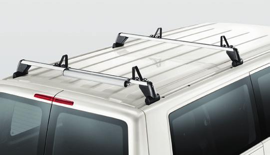 64 65 Az új Transporter Volkswagen tartozékok. Volkswagen tartozékok. A Volkswagen tartozékok számos felszerelési lehetőséget kínálnak, melyek tökéletesen igazodnak az új Transporterhez.