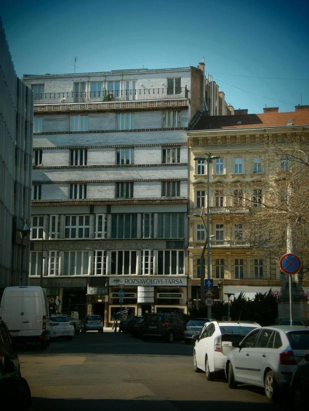 A terephez közeli szintek