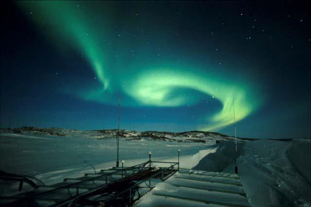 Lorentz erő sarki fény (aurora borealis, aurora australis)