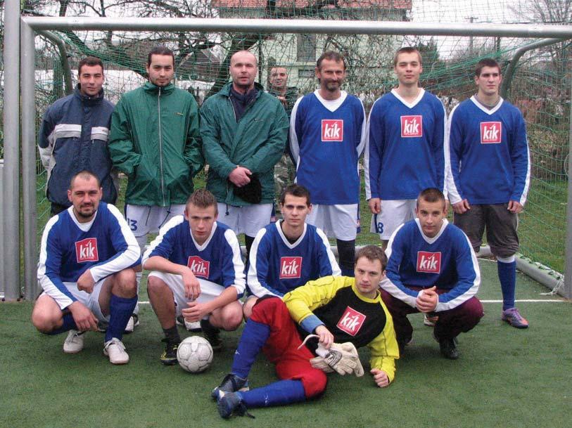 Súťaže sa zúčastňuje 14 mužstiev, ktoré vo veľkej väčšine tvoria bývalí aktívny futbalisti resp. amatérsky futbalový nadšenci.