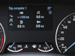 bőr üléskárpit Sebességtartó automatika sebességhatároló funkcióval ICE csomag 18: AM/FM rádió, 2 USB csatlakozó, 6,5"-os érintőkijelző, 6 hangszóró, SYNC 3, kormányról