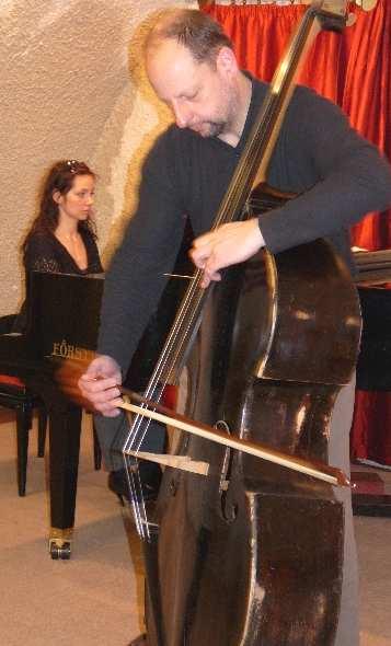 A 2009-es esztendı hangversenysorozatán szépséggel töltekeztünk.