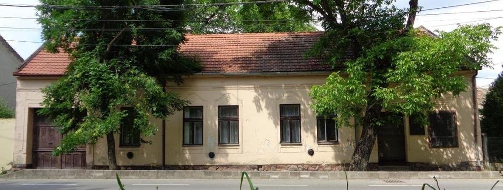 HELYRAJZI SZÁM: 641 lakóépület 20.