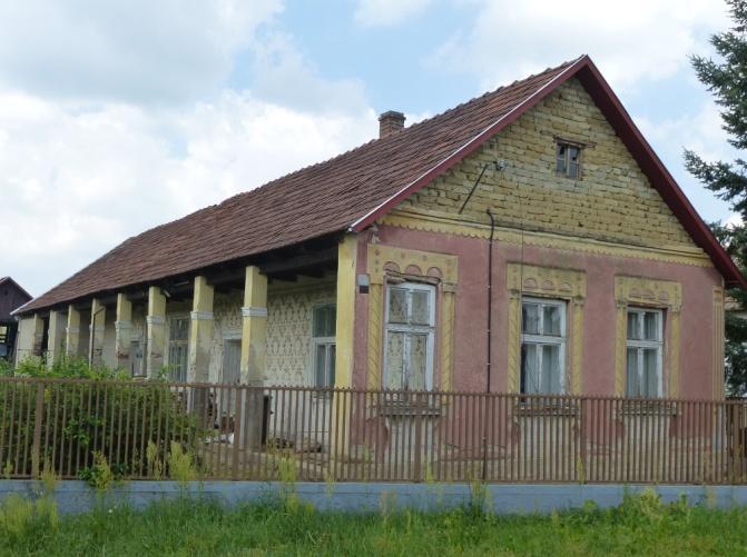 településen.
