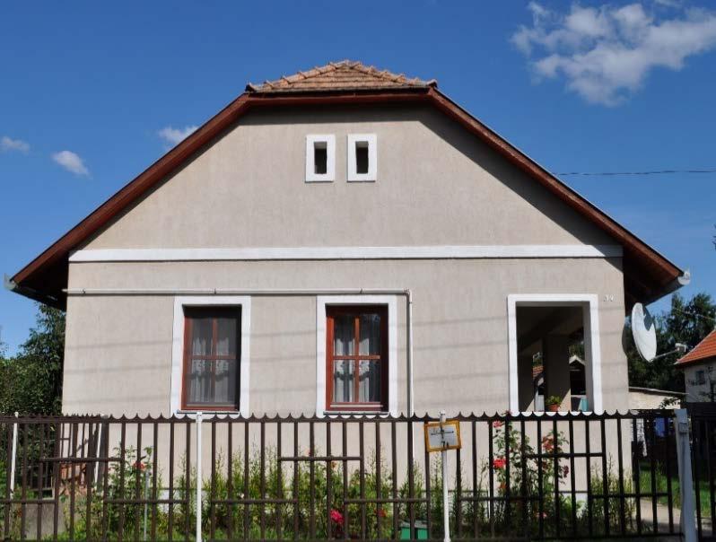 Csaroda - TAK 52 Homlokzatképzés, anyaghasználat Az épület homlokzatának kialakításakor törekedni kell a hagyományos arányok megtartására, a