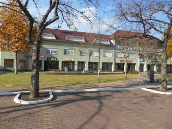 KISVÁROSI KARAKTERŰ
