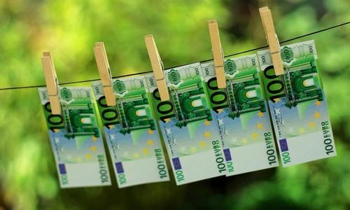 A pénzügyi információs egységet érintő szervezeti változás, a PEII létrejötte 1 Bevezető Jelen dokumentum a Nemzeti Adó- és Vámhivatal Bűnügyi Főigazgatóság Információs Főosztályának (a továbbiakban: