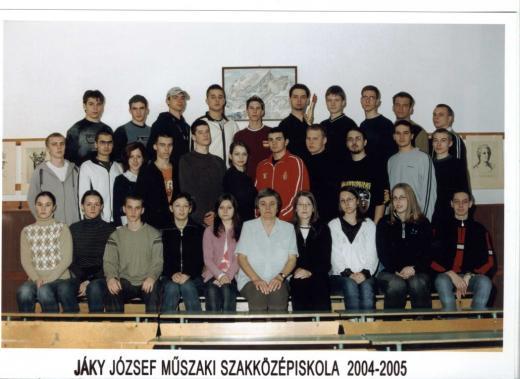B Osztályfőnök: Szombathy Csaba Árki Adrián, Bozóki Tímea, Bőke Éva, Ecseki Balázs, Gyuricza János, Hadi Krisztián, Hollósi Diána, Isaszegi Katalin, Kapusi Zoltán, Knauz János, Kovács Gábor, Krebsz