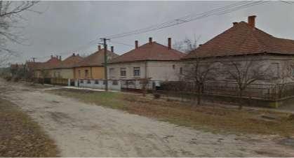 Az Arany János utcábn jól megépültek és a foghíjak kiegészültek.