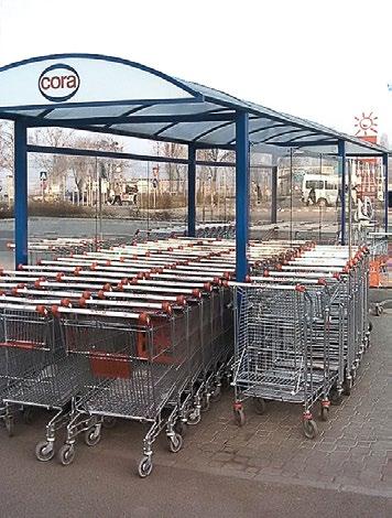 Alapterülete a szabványos parkoló méretéhez igazodik (4,77 x 2,3 x 2,7 m). Kapacitása 3 sorban a kocsik ától függően változik.