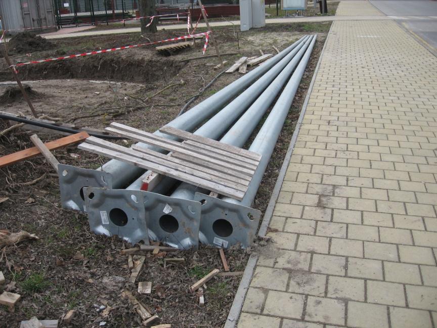 Ügyelni kell arra, hogy a nedvesség maradéktalanul lefolyjon a fémfelületekről. 7-8.
