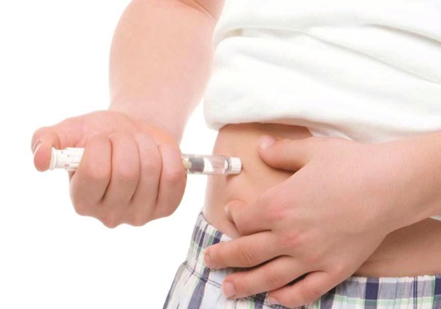 Inzulinkezelés vezetnek, a hidegfrontok pedig vércukor emelő hatásúak lehetnek. Menstruációs ciklus: A menstrációt megelőző napokban az inzulin igény nő, a peteérés idején (általában a ciklus 6.