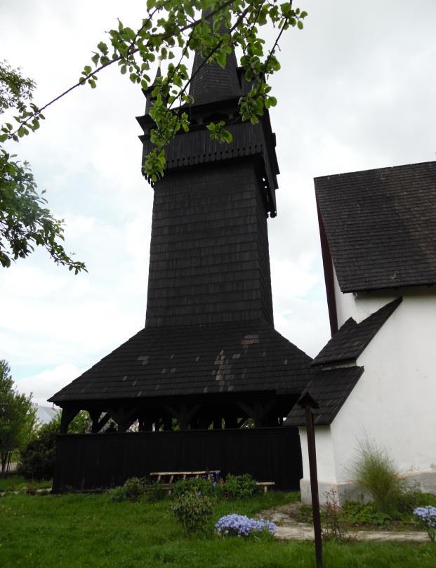 váltakoznak, sötétebb és világosabb mezőkből állnak,