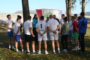 Rezultati: (plasman prvih 10 takmičara) MARATON: momci: 1. Miloš Mikić Sport i fv 4:30:13 2. Miloš Maslovarić Sport i fv 4:36:77 3.