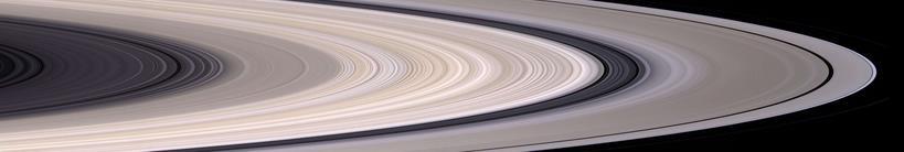 A Szaturnusz gyűrűi vastagsága pár tucat m,