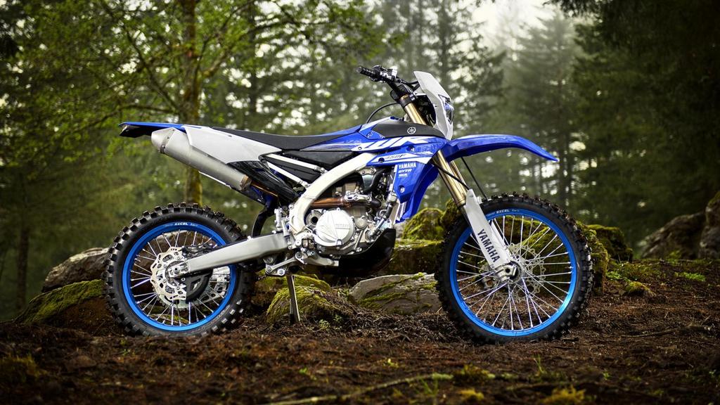 A rossz a jó A Yamaha modern fordított hengerfeje a -et ISDE-győzelemhez segítette, győztes enduro motorkerékpárjainkat pedig kiemelte a többi közül.