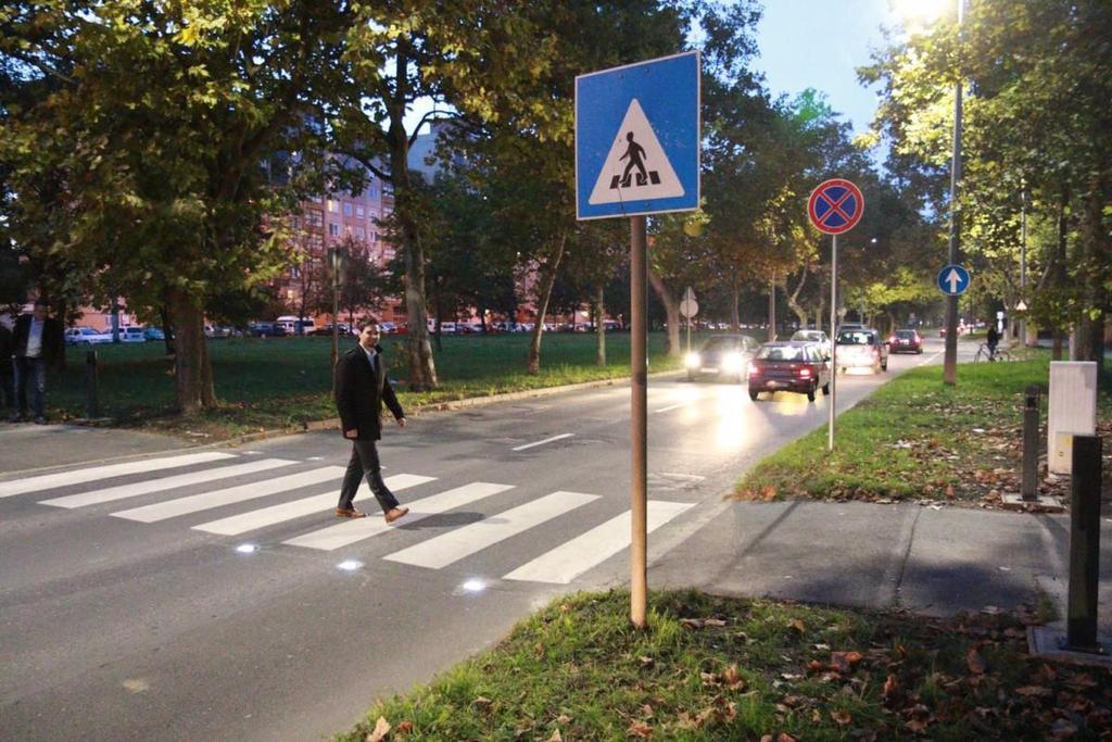 DEBRECENI INTELLIGENS GYALOGÁTKELŐHELYEK Ú T T E