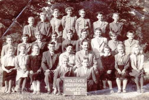 Zsuzsa, Sztahó Gyula, Győri Klára, Csémi Irén és Csémi Jusztina ikrek, Szikonya Károly, Paksi József, Bödők Dénes, Kopócs Mária, Győri