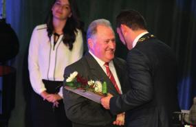 Artroszkópiás térdműtét Kéztőcsatorna műtét Szemészeti és ortopédiai műtétek ÉRSEKÚJVÁR www.diamondmedical.