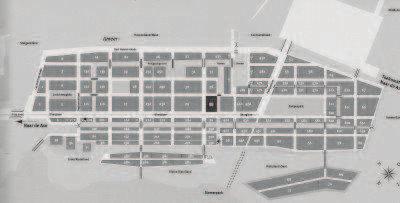 közösségi kutatóközpont illetve az ahhoz kapcsolódó kulturális események találtak otthonra [80-83. ábra]. 182 A Blue House elnevezés szimbolikus.