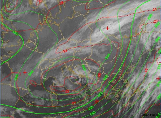 8 műholdkép; 500 hpa geopotenciális magassága (zöld) és az 500 hpa-os szint hőmérséklete (piros) (http://www.satreponline.org/index.php?