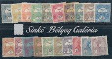 in block of 9, with A standing watermark, with upper margin. 1913. Turul, A sor. Kikiáltási ár: 10.000 Ft 435.