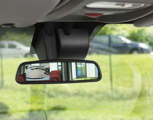 VÉDELEM RENAULT MASTER HOLTTÉRTÜKÖR a napellenzőben.